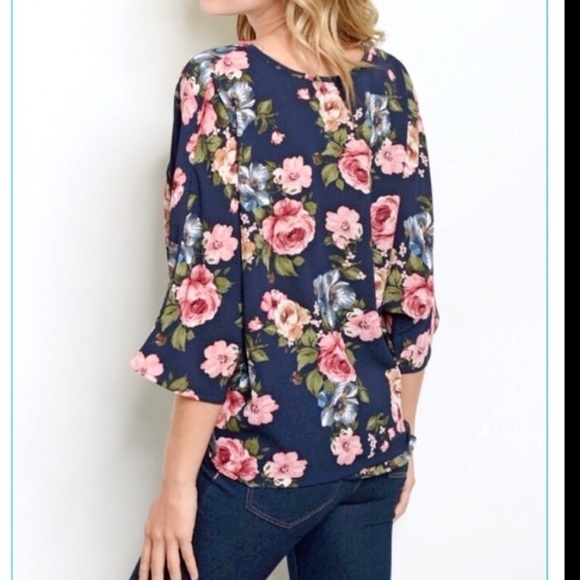 LAST ONE! dark floral tie front top - Picture 2 of 8